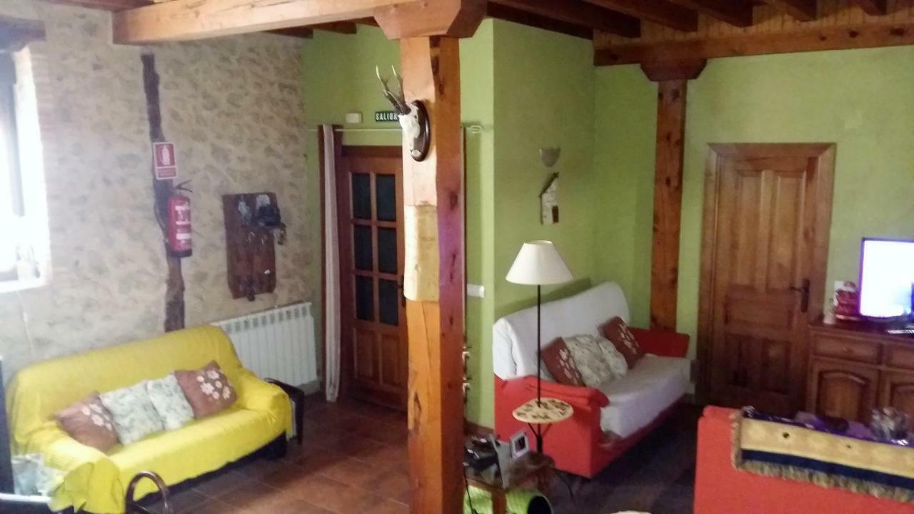 Casa Rural Calle Real Bed and Breakfast Torremocha de Ayllón Εξωτερικό φωτογραφία